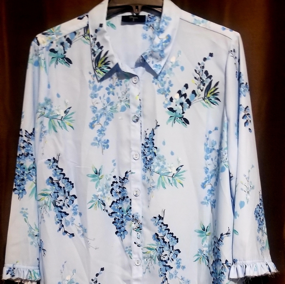 TAHARI T. Women's Shirt XL